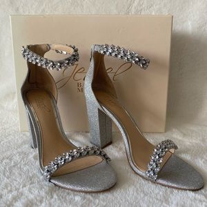 New silver Badgley Mischka shoes with box